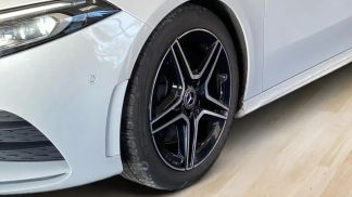 Lízing Sedan MERCEDES A 220 2020