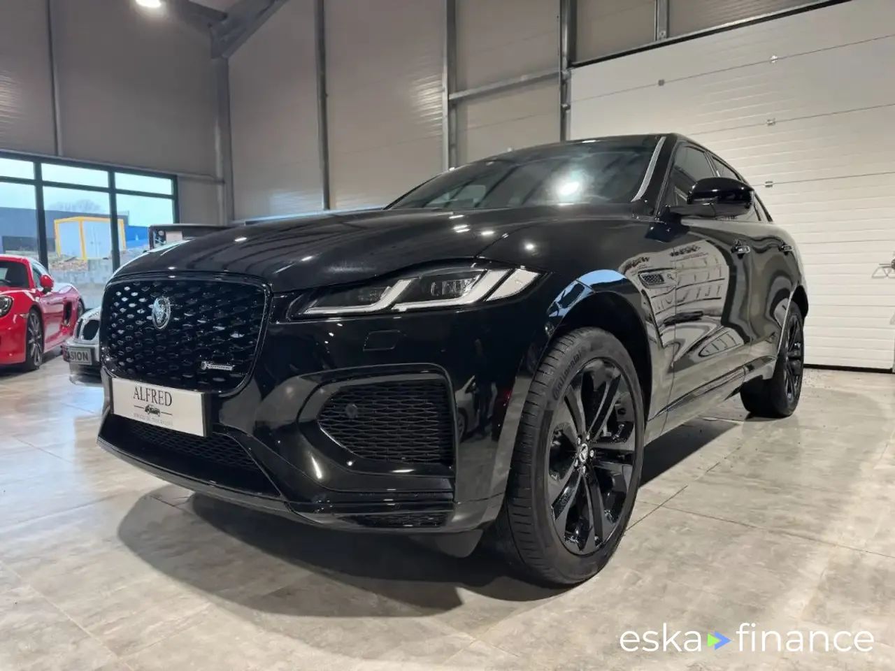 Financování SUV Jaguar F-Pace 2023