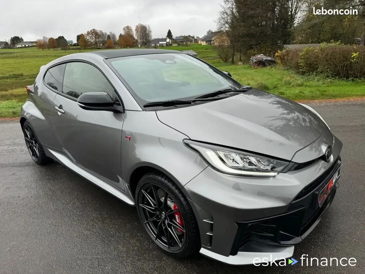 Leasing Hatchback Toyota Yaris 2025