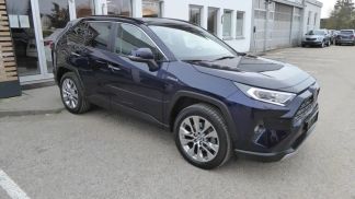 Lízing SUV Toyota RAV 4 2021