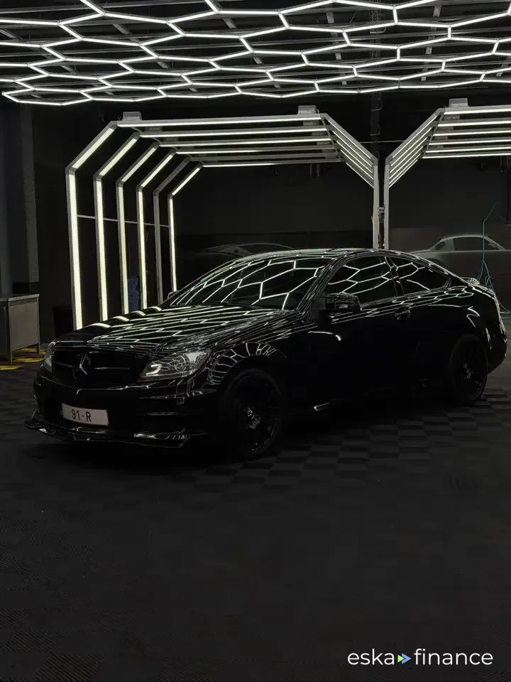 Finansowanie Coupé MERCEDES C 250 2024