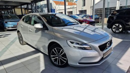 Volvo V40 2019