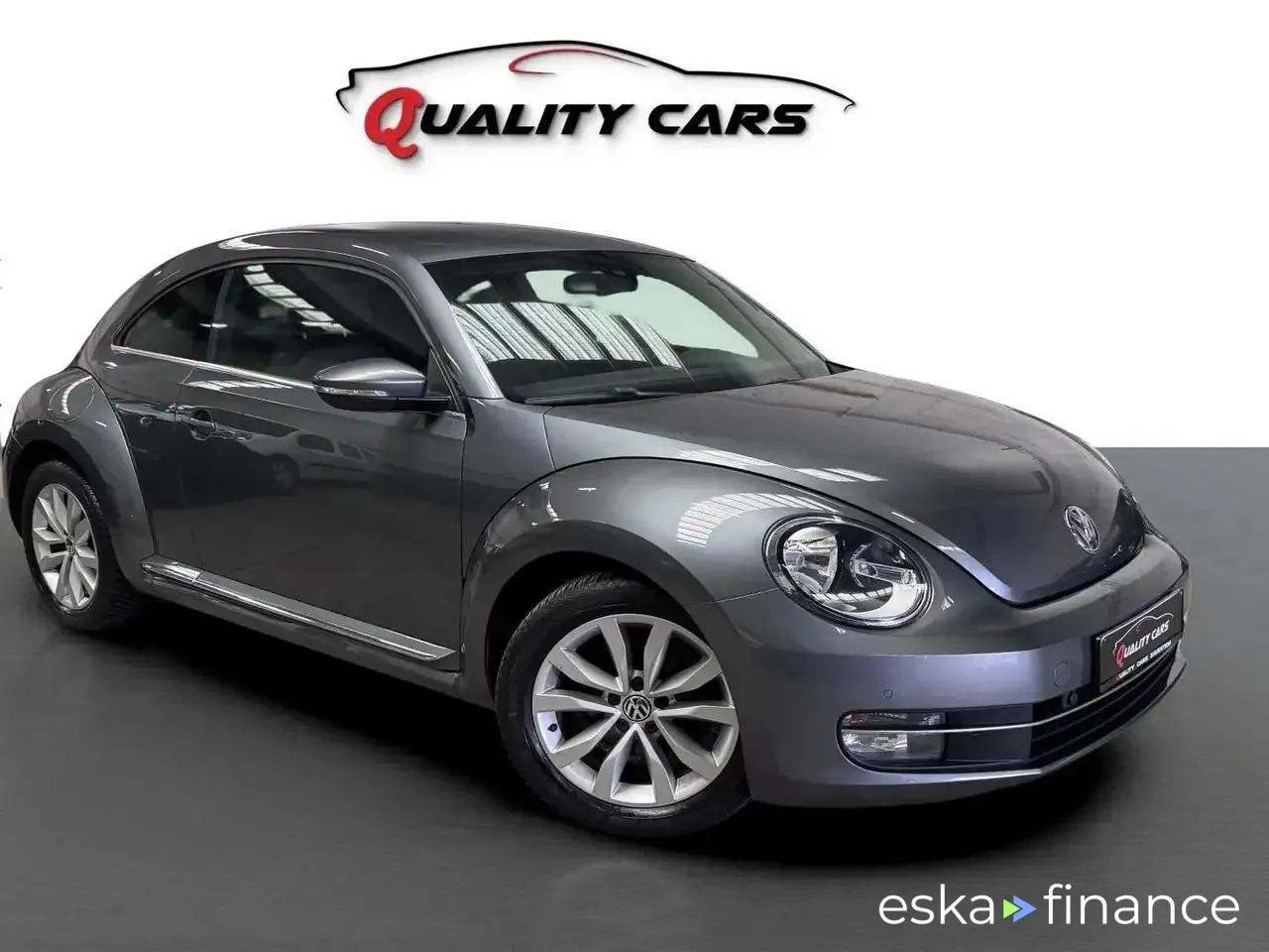 Lízing Hatchback Volkswagen Beetle 2012