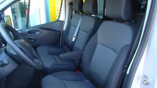 Lízing Hatchback Renault Trafic 2020
