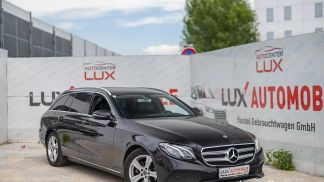 Lízing Sedan MERCEDES E 220 2018