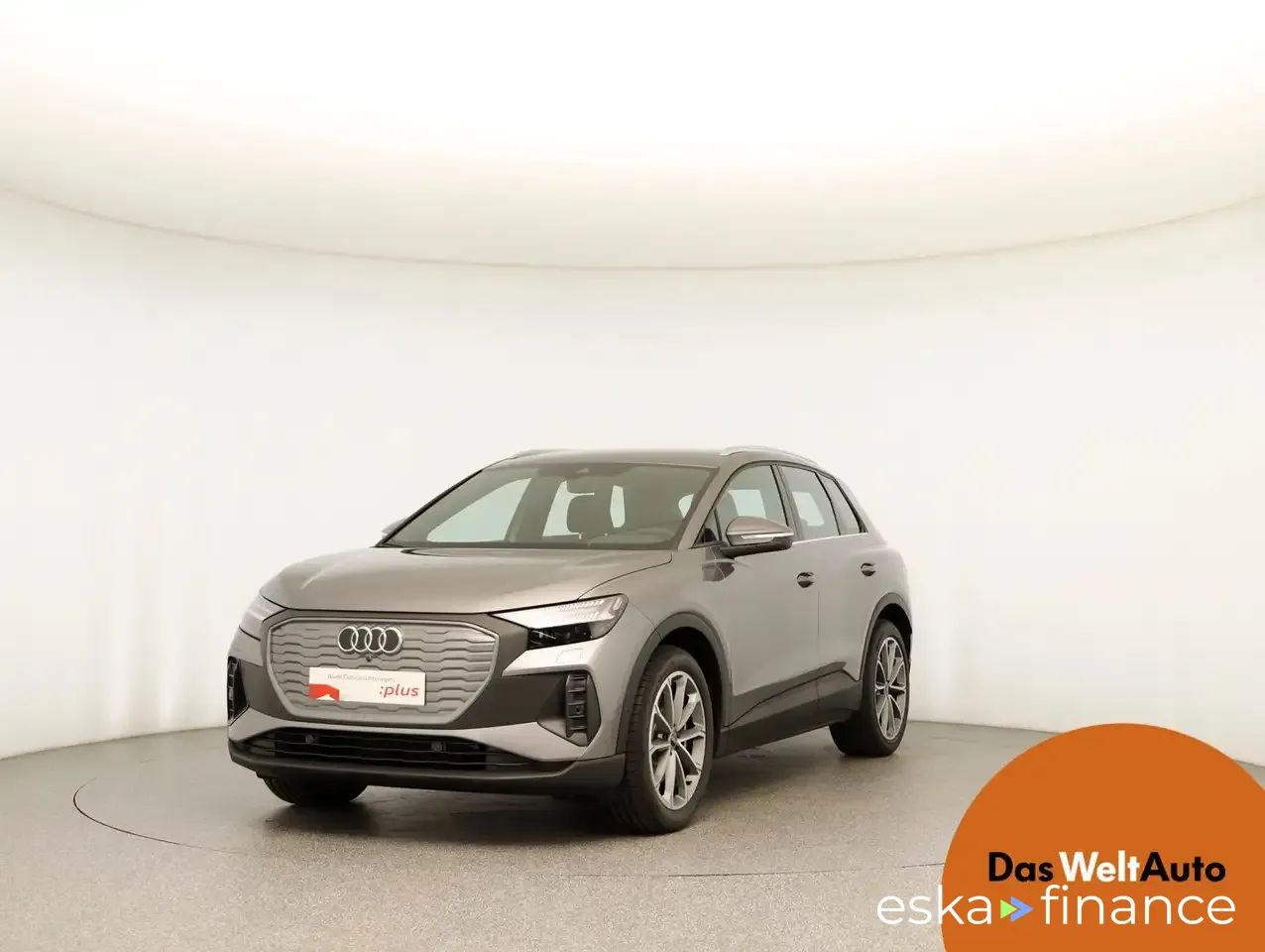 Lízing Sedan Audi Q4 E-TRON 2025