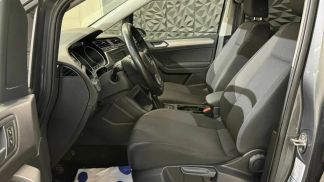 Lízing Hatchback Volkswagen Touran 2019