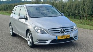 Passenger transport MERCEDES B 180 2013