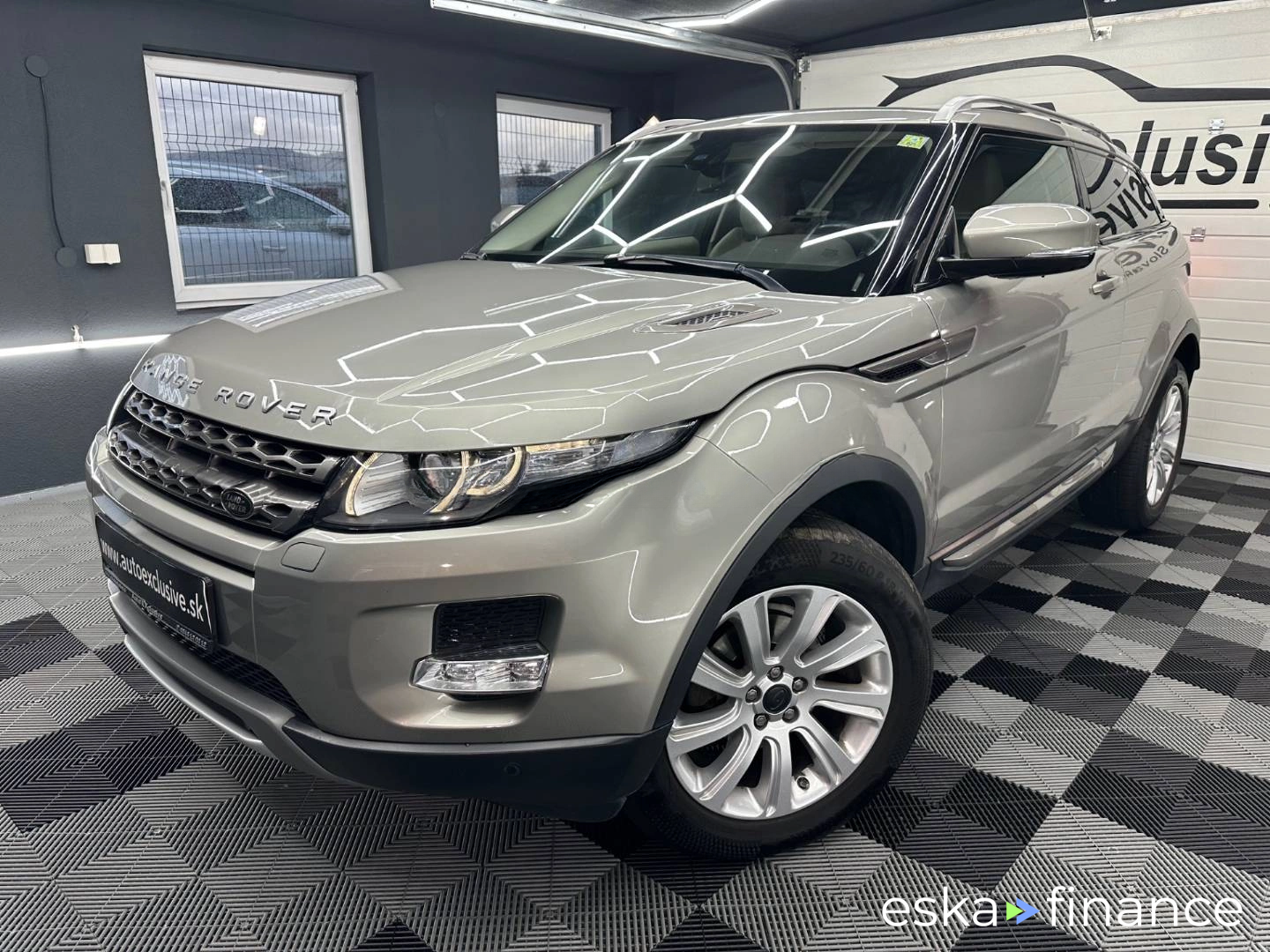 Leasing SUV Land Rover Range Rover Evoque 2011