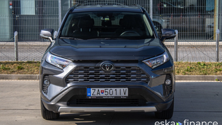 Leasing SUV Toyota RAV4 2020