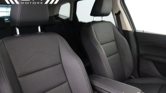 Lízing Hatchback BMW 225 2022