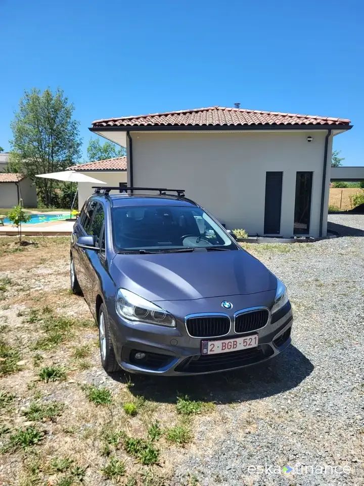 Lízing Hatchback BMW 216 2015