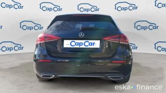 Leasing Sedan MERCEDES A 180 2019