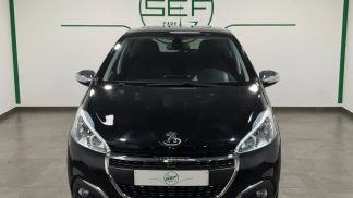 Lízing Sedan Peugeot 208 2019