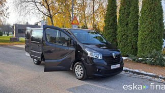 Leasing Passenger transport Renault Trafic 2016