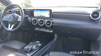 Leasing Sedan MERCEDES A 180 2019
