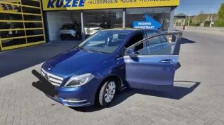 Leasing Wagon MERCEDES B 180 2012