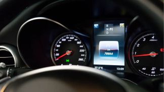 Financování Konvertibilní MERCEDES C 300 2017