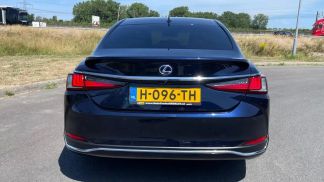 Lízing Sedan Lexus ES 300 2020