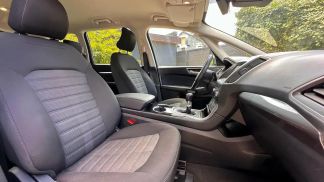 Leasing Hatchback Ford Galaxy 2017