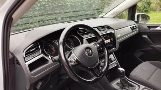 Leasing Passenger transport Volkswagen Touran 2019