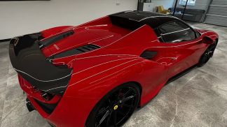 Financování Konvertibilní Ferrari F8 SPIDER 2021