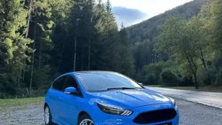 Lízing Sedan Ford Focus 2025