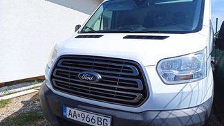 Zamknięte pudełko Ford Transit 2016