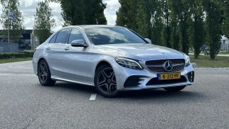 Lízing Sedan MERCEDES C 180 2021