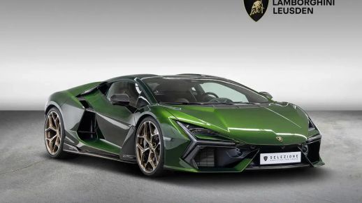 Lamborghini REVUELTO 2025