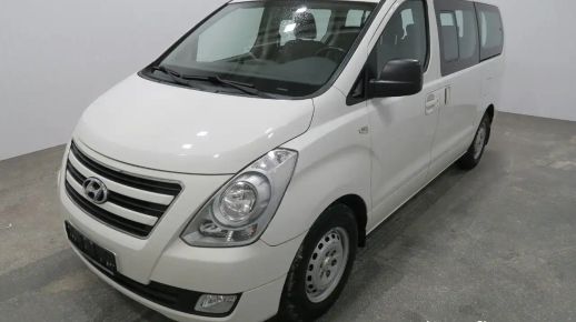 Hyundai H-1 2017