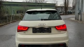 Lízing Hatchback Audi A1 2012