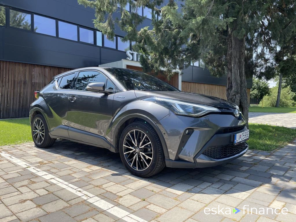 Leasing Hatchback Toyota C-HR 2020