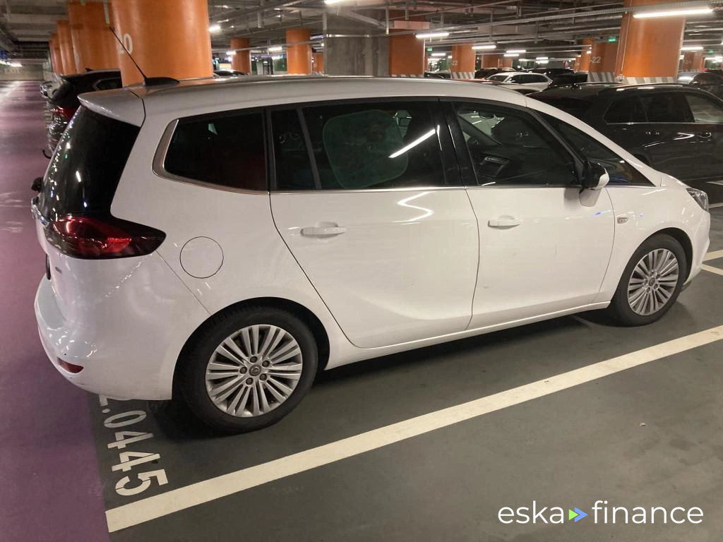 Lízing Vagón Opel Zafira Tourer 2017