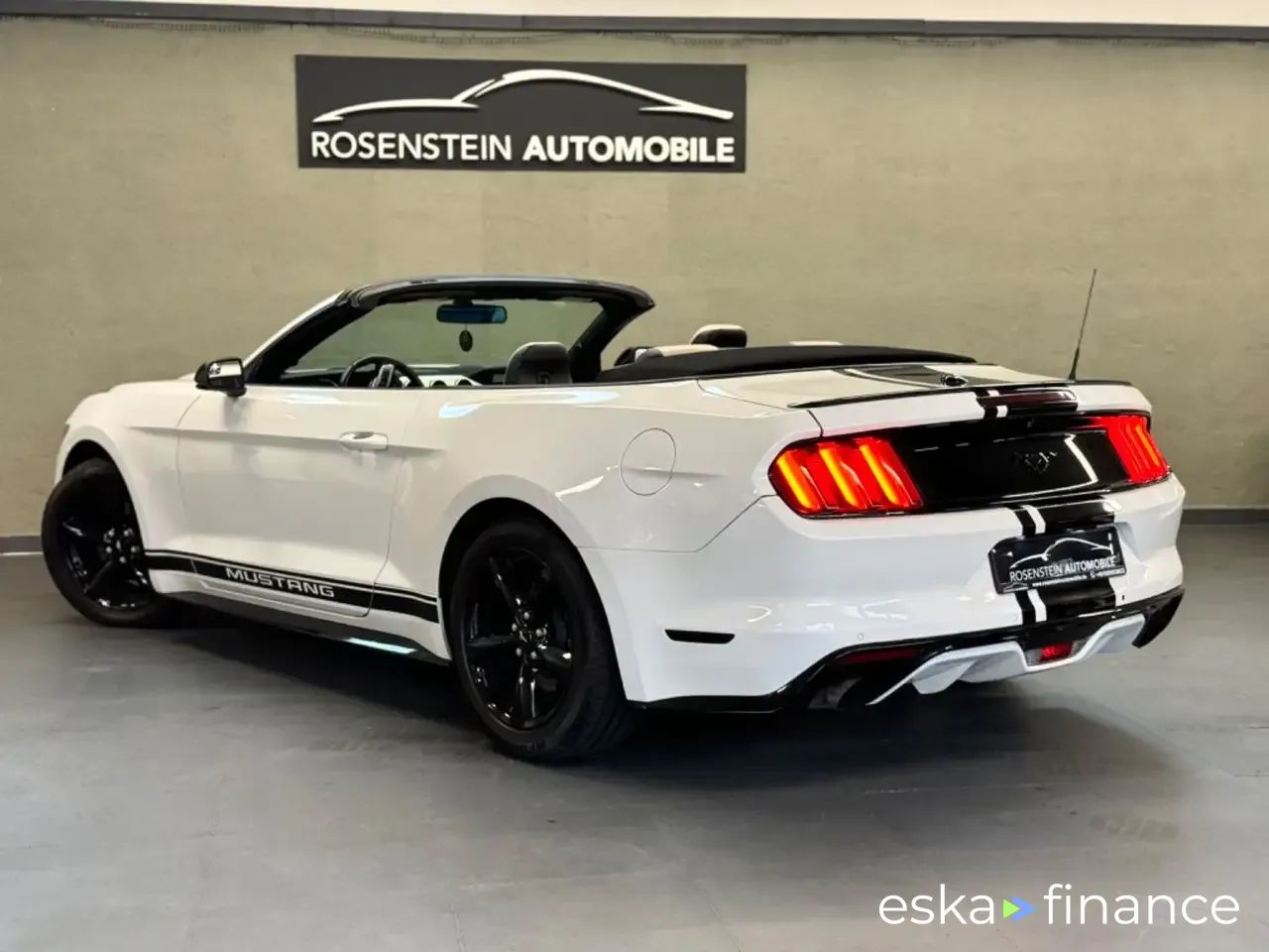 Financování Konvertibilní Ford Mustang 2016