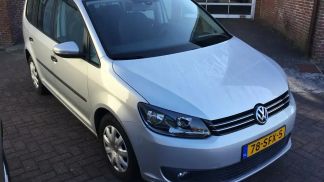 Lízing Hatchback Volkswagen Touran 2011