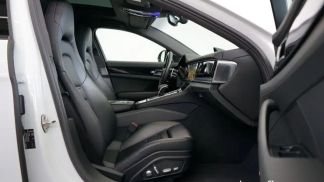 Lízing Sedan Porsche Panamera 2021
