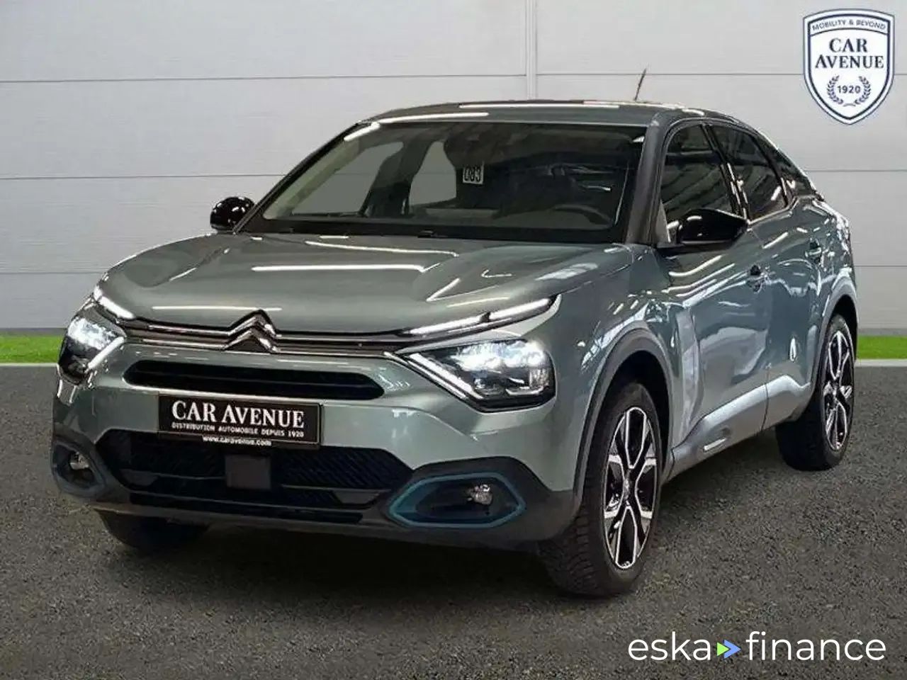 Leasing Sedan Citroën C4 2023