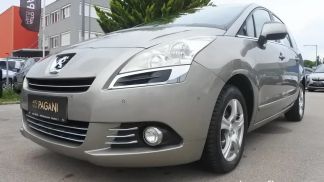 Lízing Hatchback Peugeot 5008 2013
