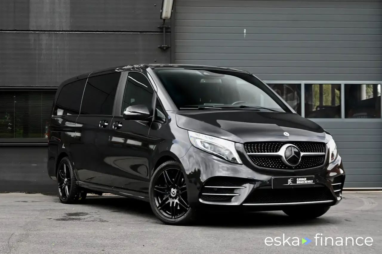Finansowanie Hatchback MERCEDES V 300 2021