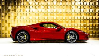 Financování Konvertibilní Ferrari F8 SPIDER 2022