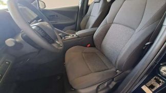 Lízing Sedan Toyota C-HR 2024
