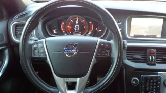 Lízing Sedan Volvo V40 2015