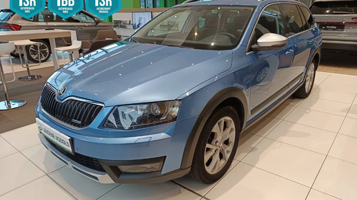 Skoda OCTAVIA COMBI 2015