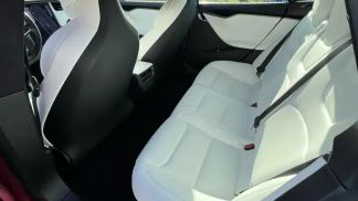 Finansowanie Sedan Tesla Model S 2018