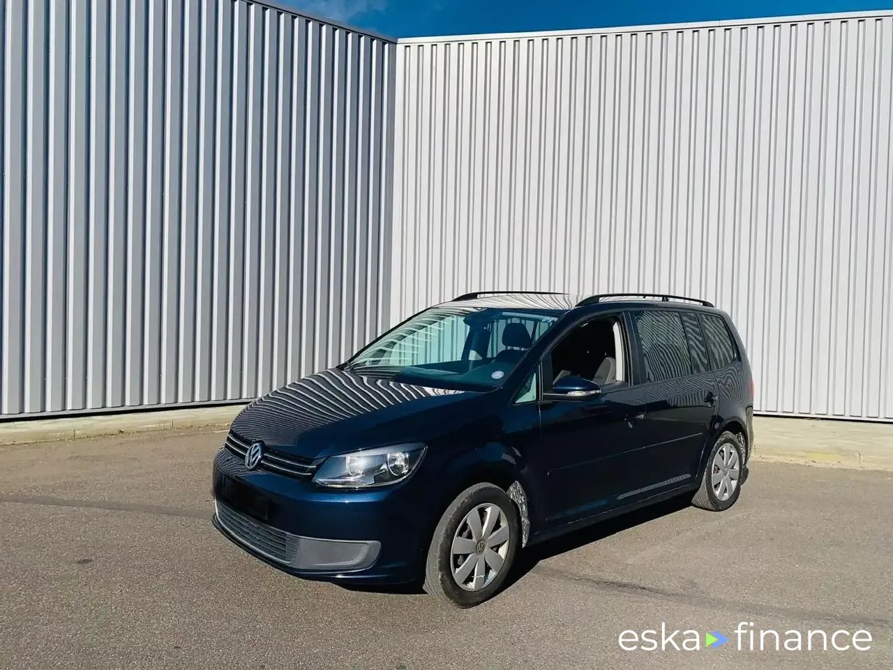 Financování Hatchback Volkswagen Touran 2014