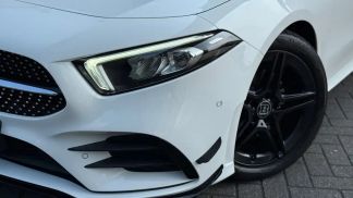 Lízing Sedan MERCEDES A 200 2019