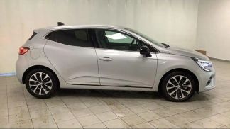 Leasing Sedan Renault Clio 2023