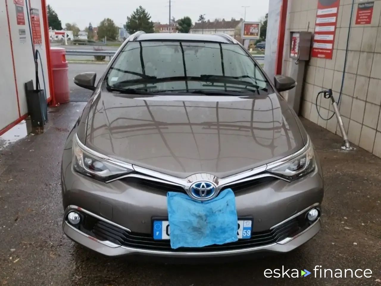 Leasing Wagon Toyota Auris 2017