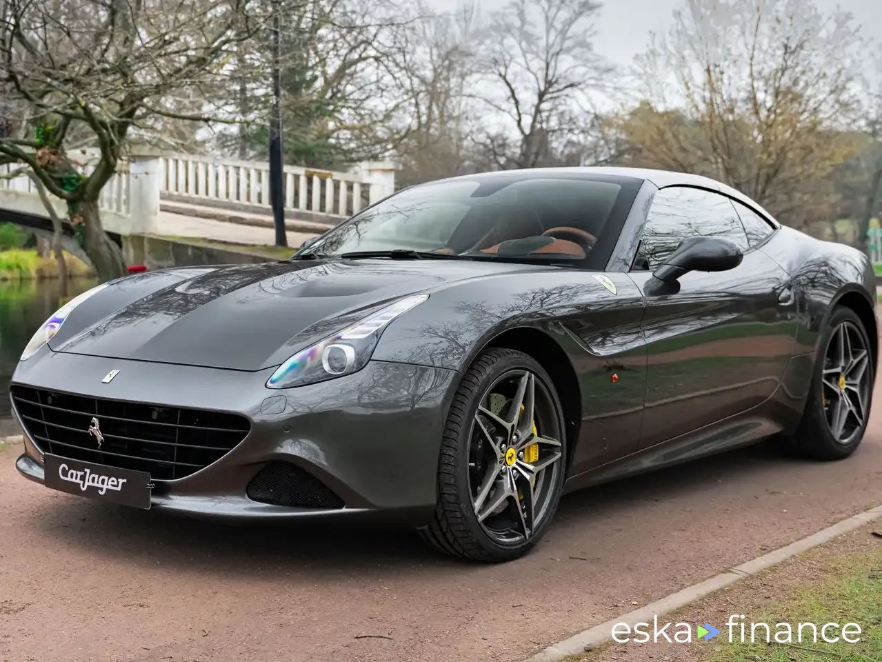 Lízing Kabriolet Ferrari California 2016